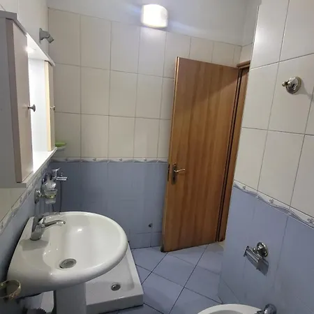 Apartment Kodra E Diellit Tirana